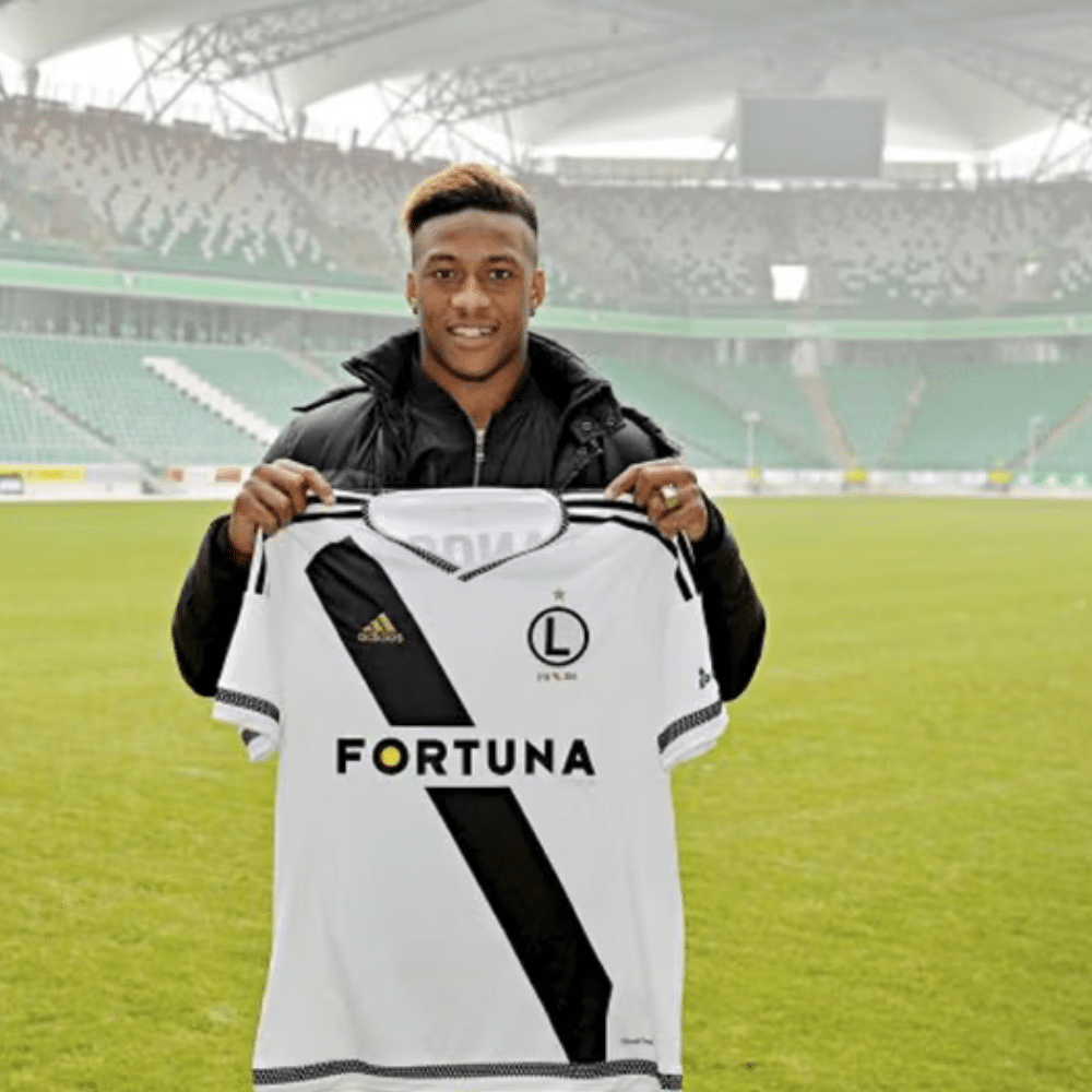 Vamara Sanogo - signe en club